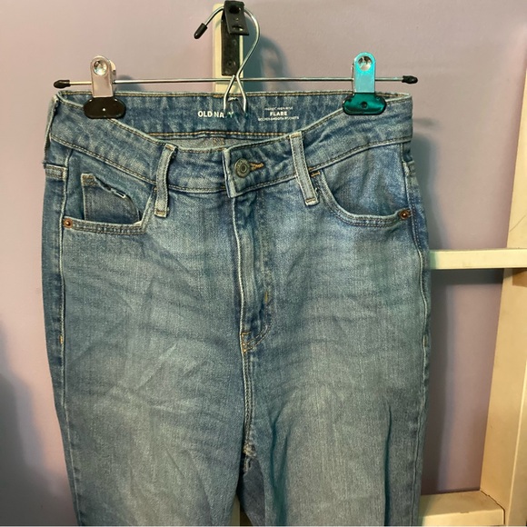 Old Navy high rise flare - Picture 4 of 4